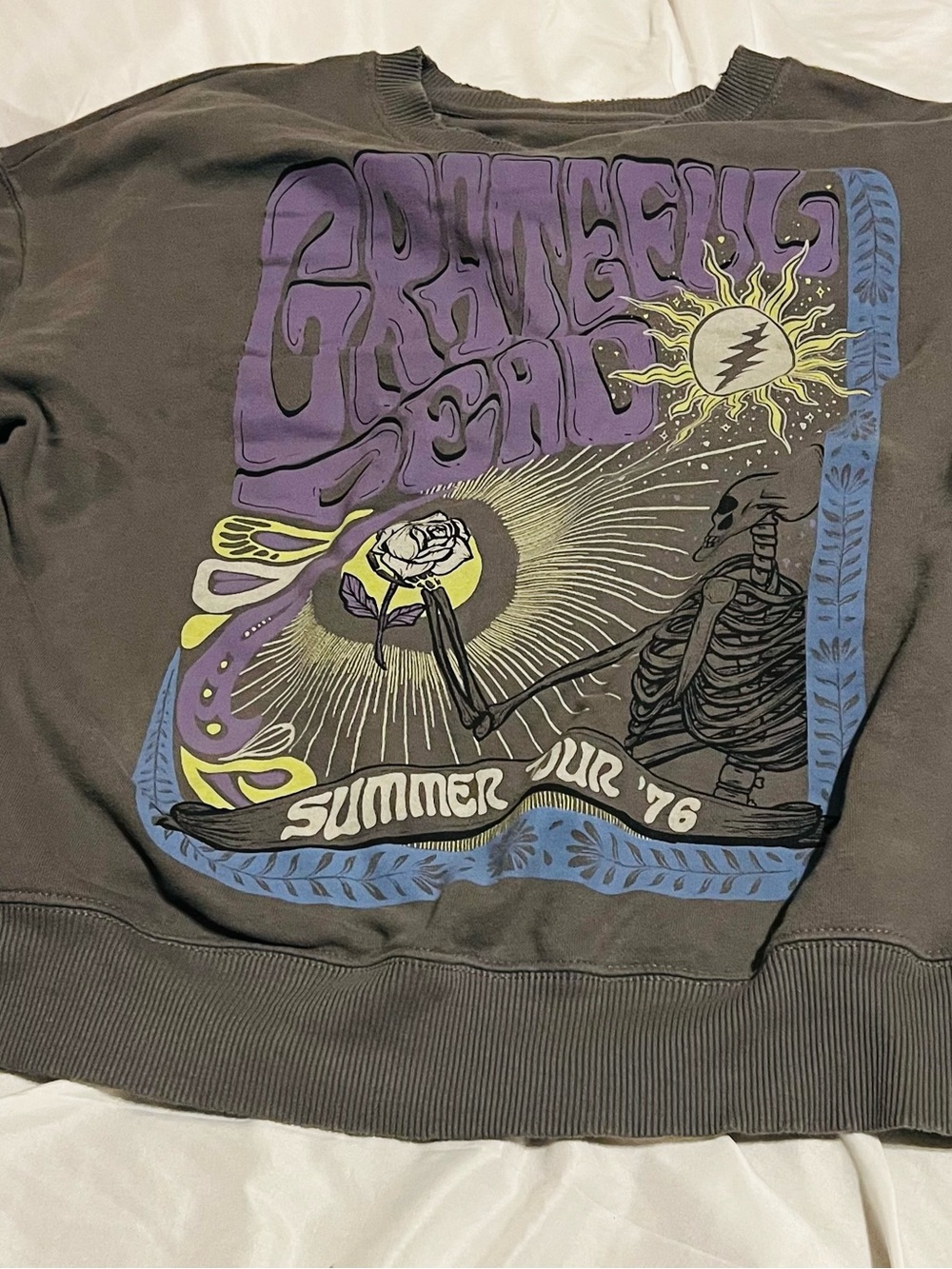 Grateful Dead Graphic Sweatshirt in Charcoal  Size XS Oversized